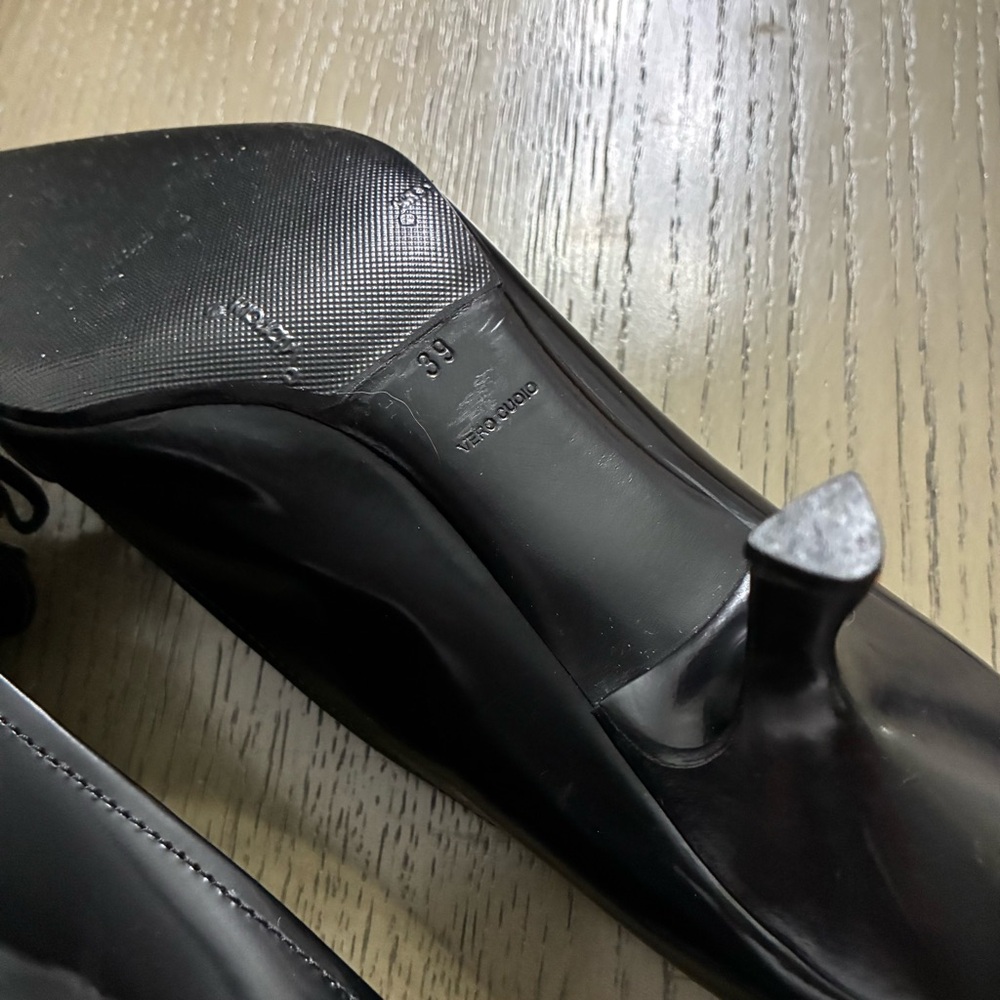 Prada Black Leather Heels with Chain Accent - Picture 8 of 8